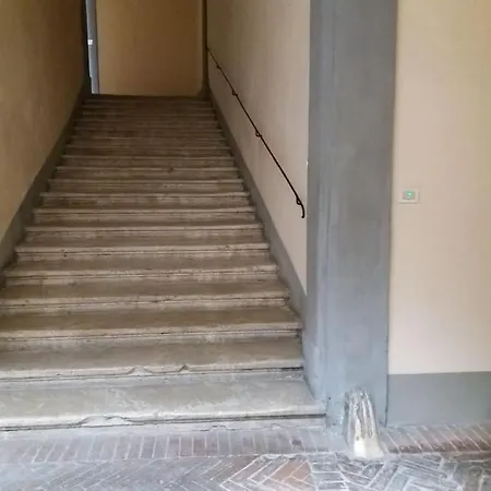 Centro Storico, I Pellegrini * Siena